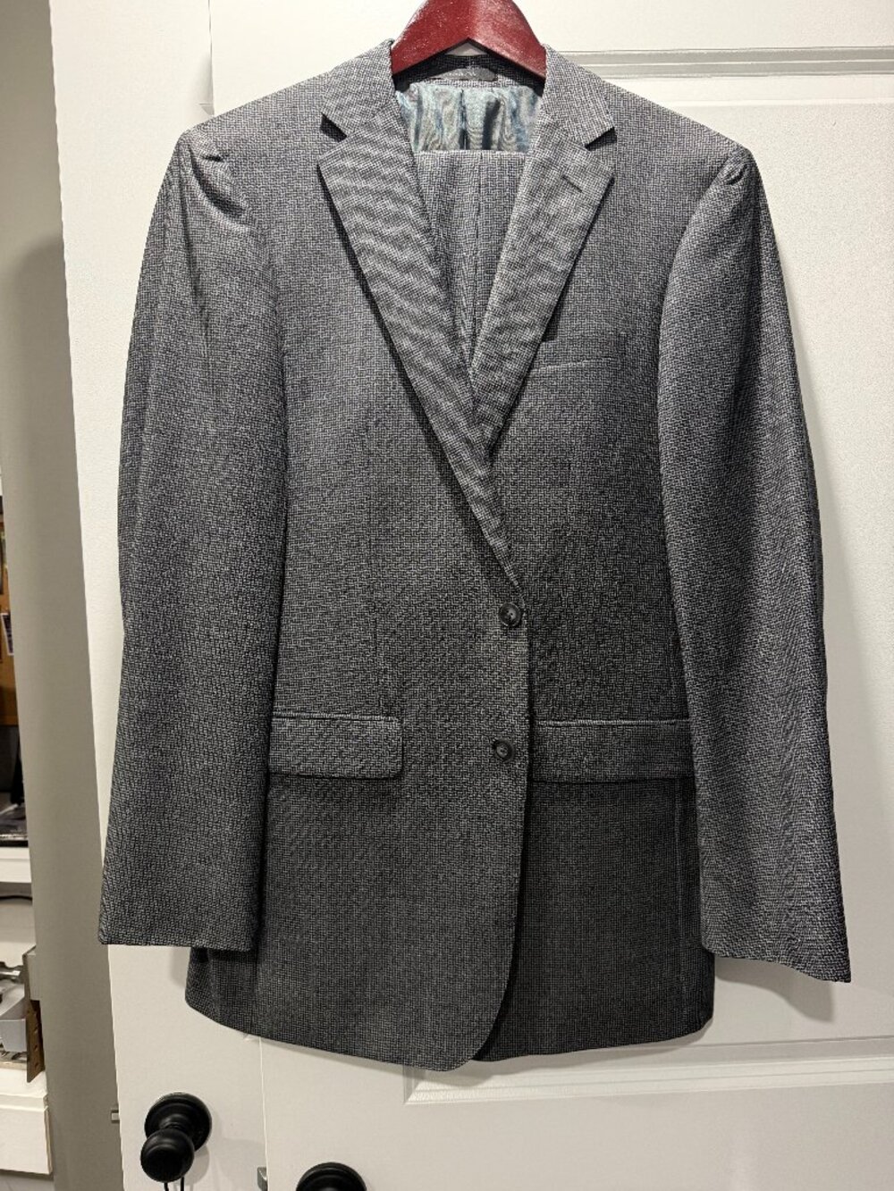 Calvin Klein Men's Suit 40L